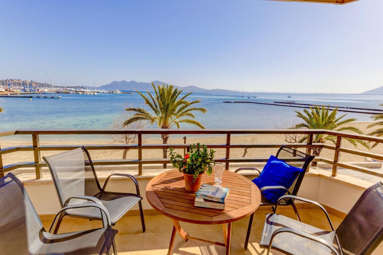 Beachfront Apartment Simar By Sealand Villas Port de Pollença Kültér fotó