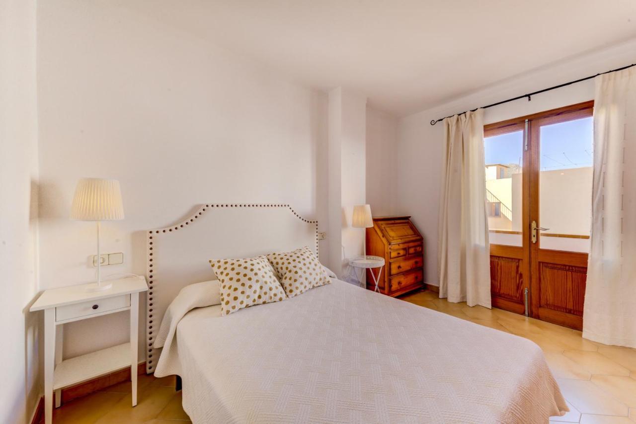 Beachfront Apartment Simar By Sealand Villas Port de Pollença Kültér fotó